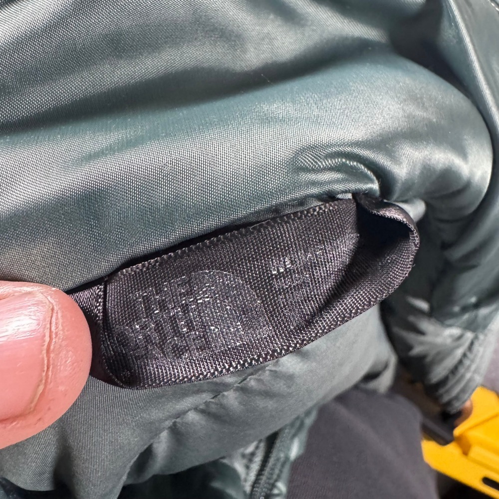 The North Face Puffer Jacket Womens S Green 550 Down Quilted Full Zip Coat FLAW* - Picture 7 of 12